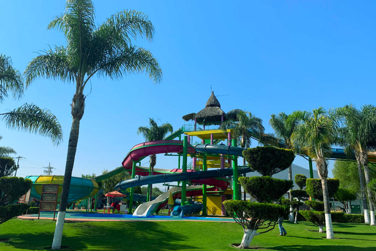Zona de descanso para papás en Playa Sirena