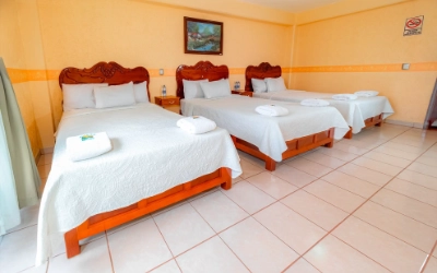 Habitación Triple — Hotel Balneario Ixmiquilpan